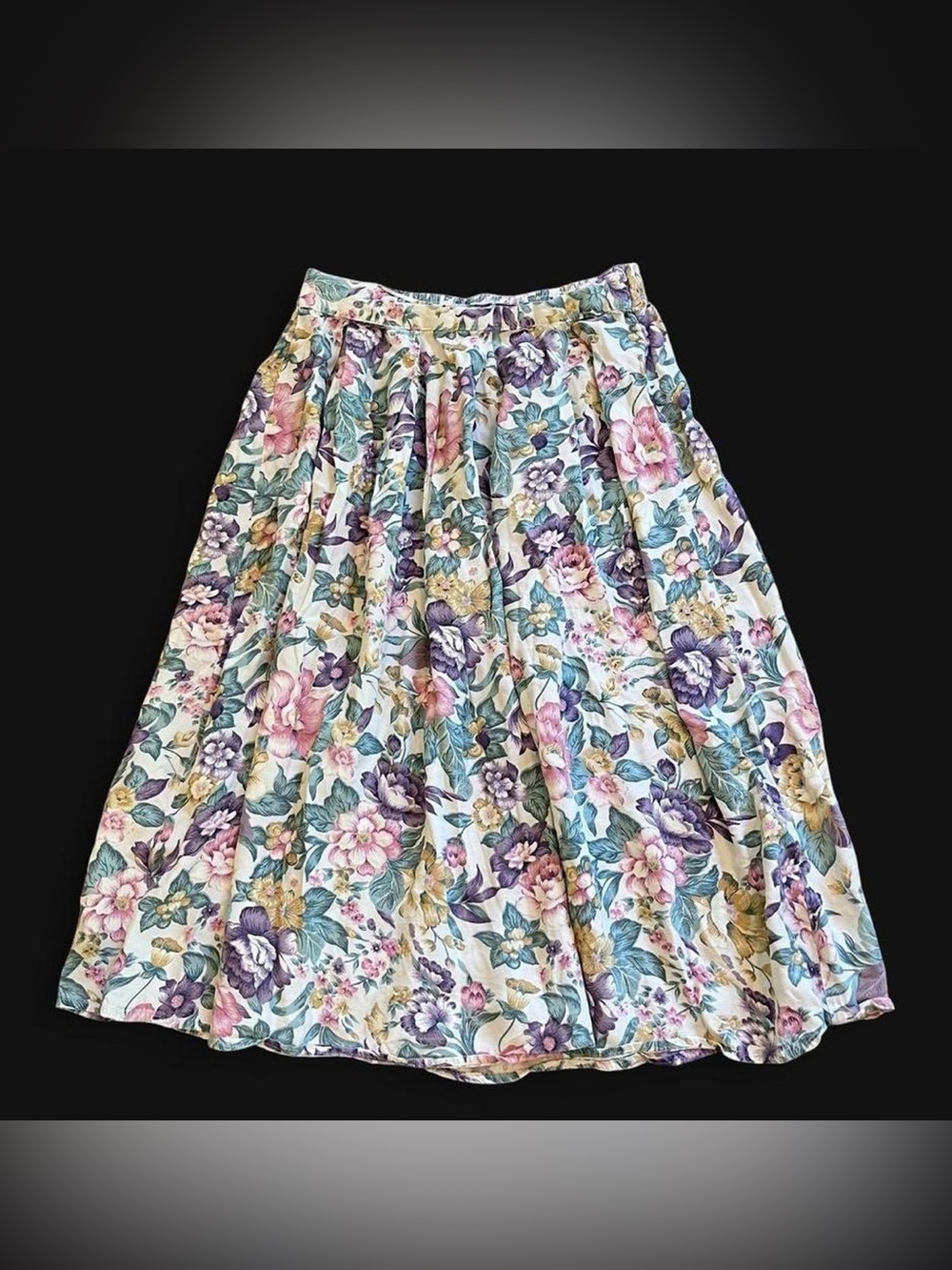 TRUE VINTAGE  • 1980s PASTEL COTTAGECORE FLORAL MIDI SKIRT